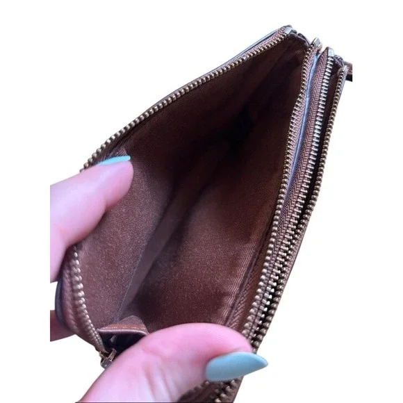 Coach Double Zip Wristlet in Signature Canvas Brown Khaki F58035 Gold Hardware - Picture 7 of 8